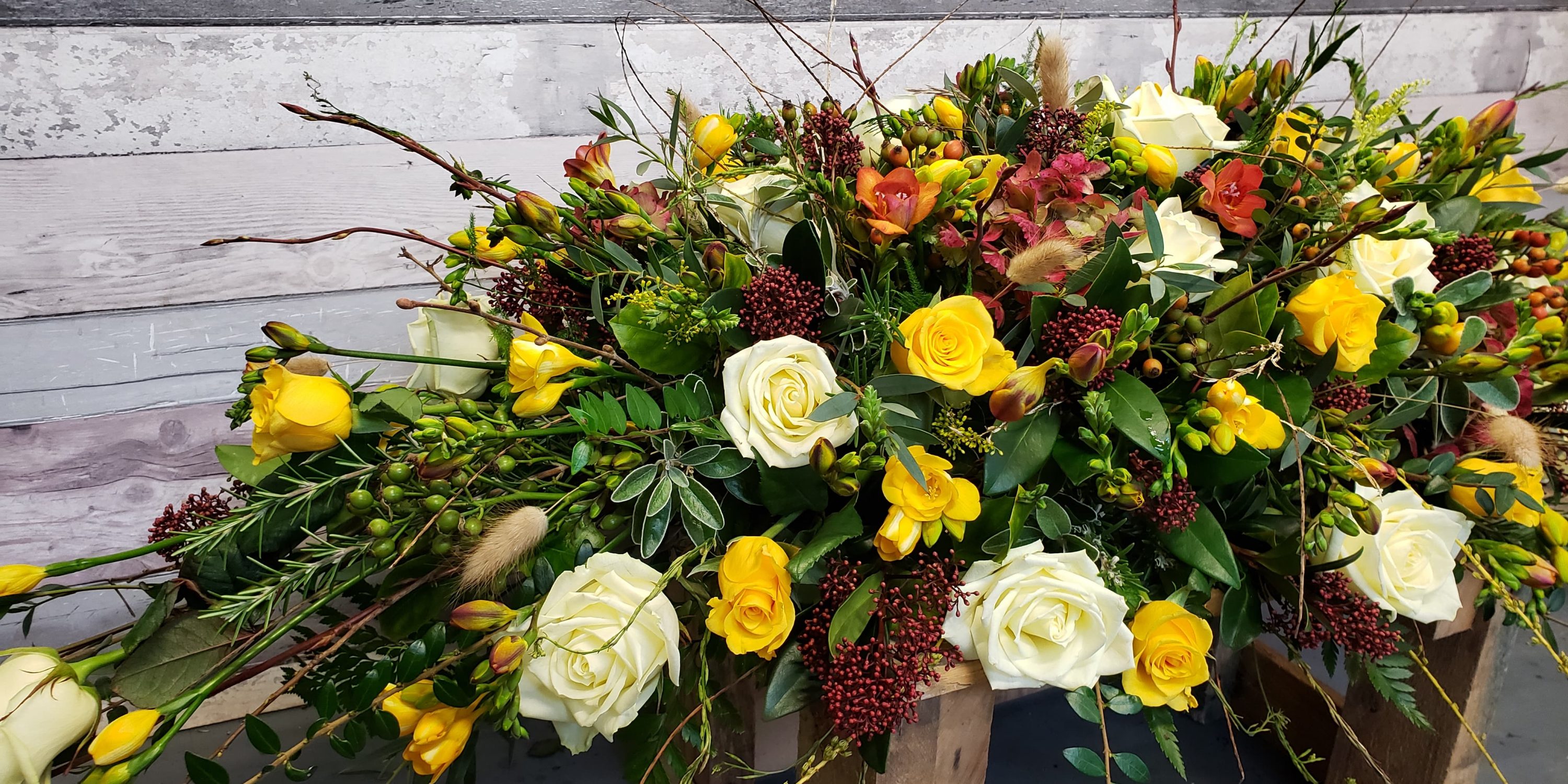 funeral flowers-torquay-florist-coffin flower spray