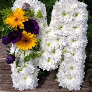 funeral letters-names-white letters