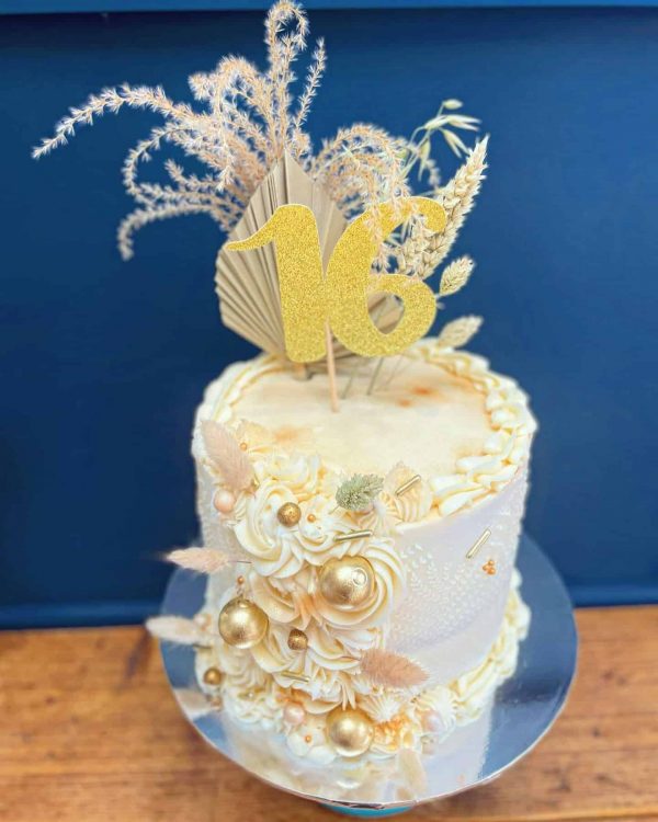Dried cake flowers-cake topper-natural dried flowers-wedding cake-birthday cake