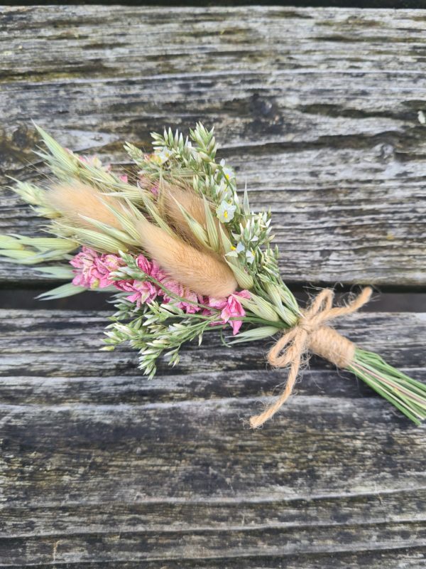 pink larkspur-bouquet-dried wedding flowers-natural-dried buttonholes-wedding flowers