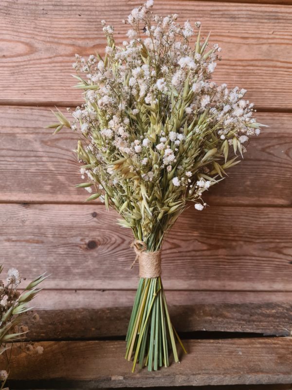 gypsophila-dried flowers-wedding flowers-babys breath-white dried flowers-wedding-bride-bridesmaids flowers