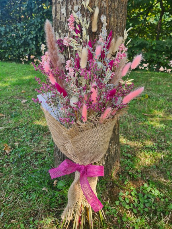 dried flowers-dried pink bunch-gift-birthday-christmas- interior design