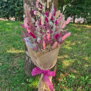 dried flowers-pink gift bouquet-bunny tails-dried pink bunch