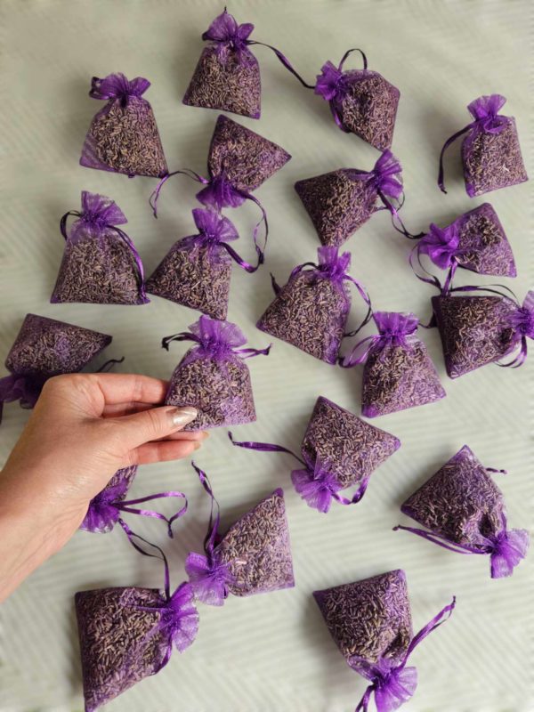 purple lavender bags-sachets-wedding favours